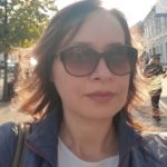 "Urmăream emisiunile de la Canal 33 pe Youtube și tot vedeam că se posteaza cursuri. Mă întrebam ce poate să-mi aduca nou mie! La ce-mi mai sunt necesare cursuri .... Urmărind feedback-urile am decis să accept transformarea. Schimbări au fost multe, profunde, provocatoare de multe ori... însa toate astea au dus spre claritate, acțiune, viziune și susținere. Important e să accepți calea transformării , să faci acțiunea și să accepți că TU și doar TU poți să decizi ceva cu tine. Nu poți schimba pe nimeni... poți doar să fii un model pentru tine."
(Mihaela Petrula)